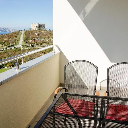 Apartman Leona Villa Nehaj Senj  Exteriör bild