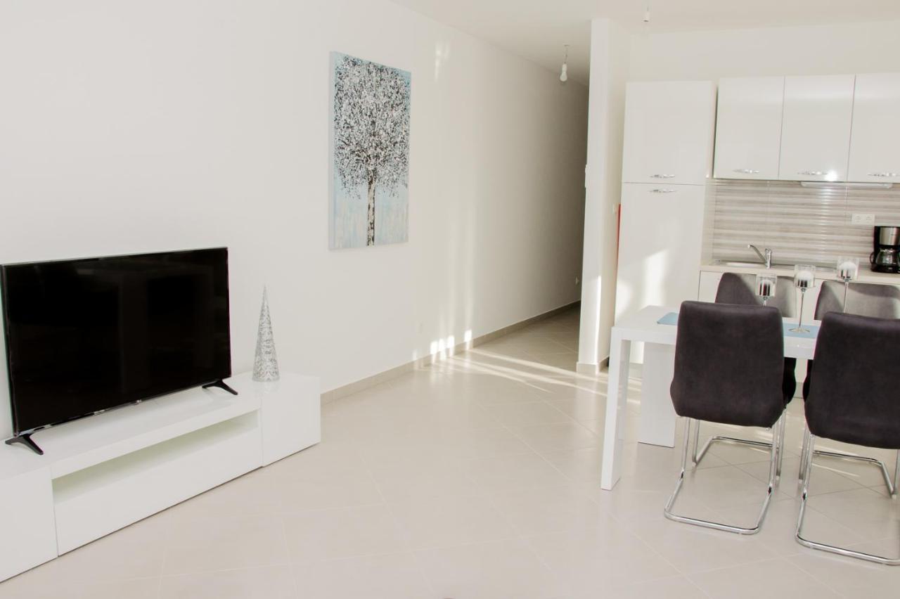 Apartman Leona Villa Nehaj Senj  Exteriör bild