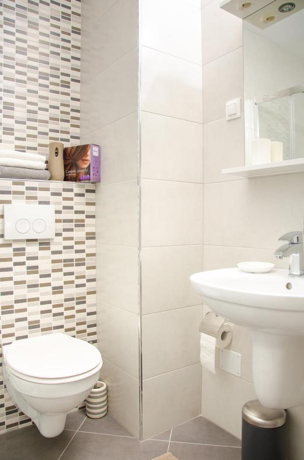 Apartman Leona Villa Nehaj Senj  Exteriör bild